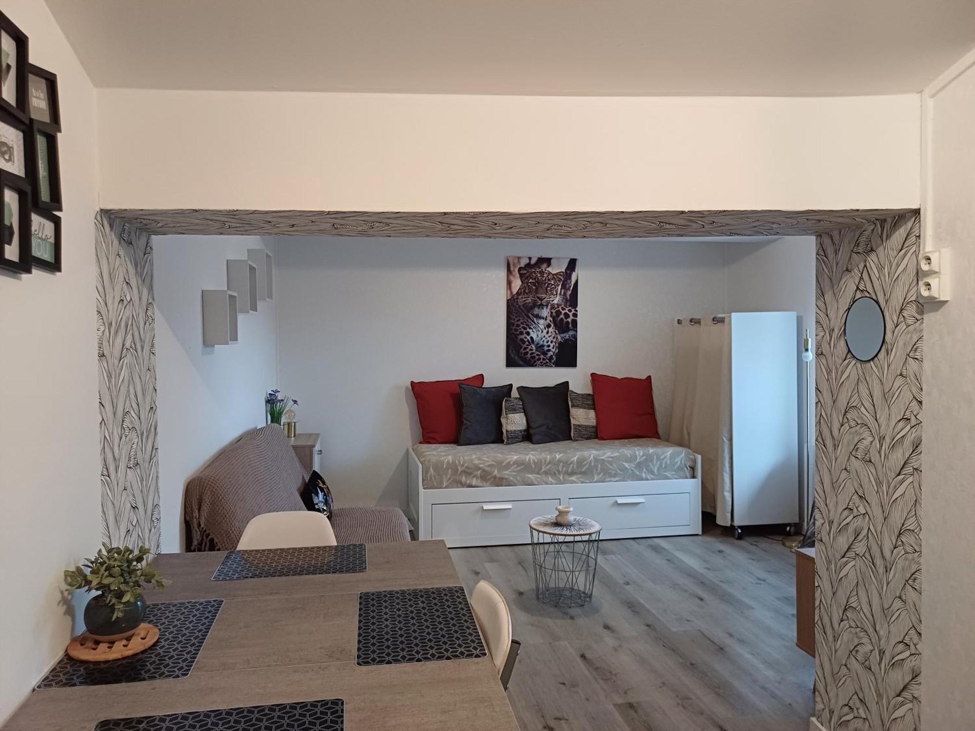 Appartement Au Coeur De Cours La Ville 外观 照片