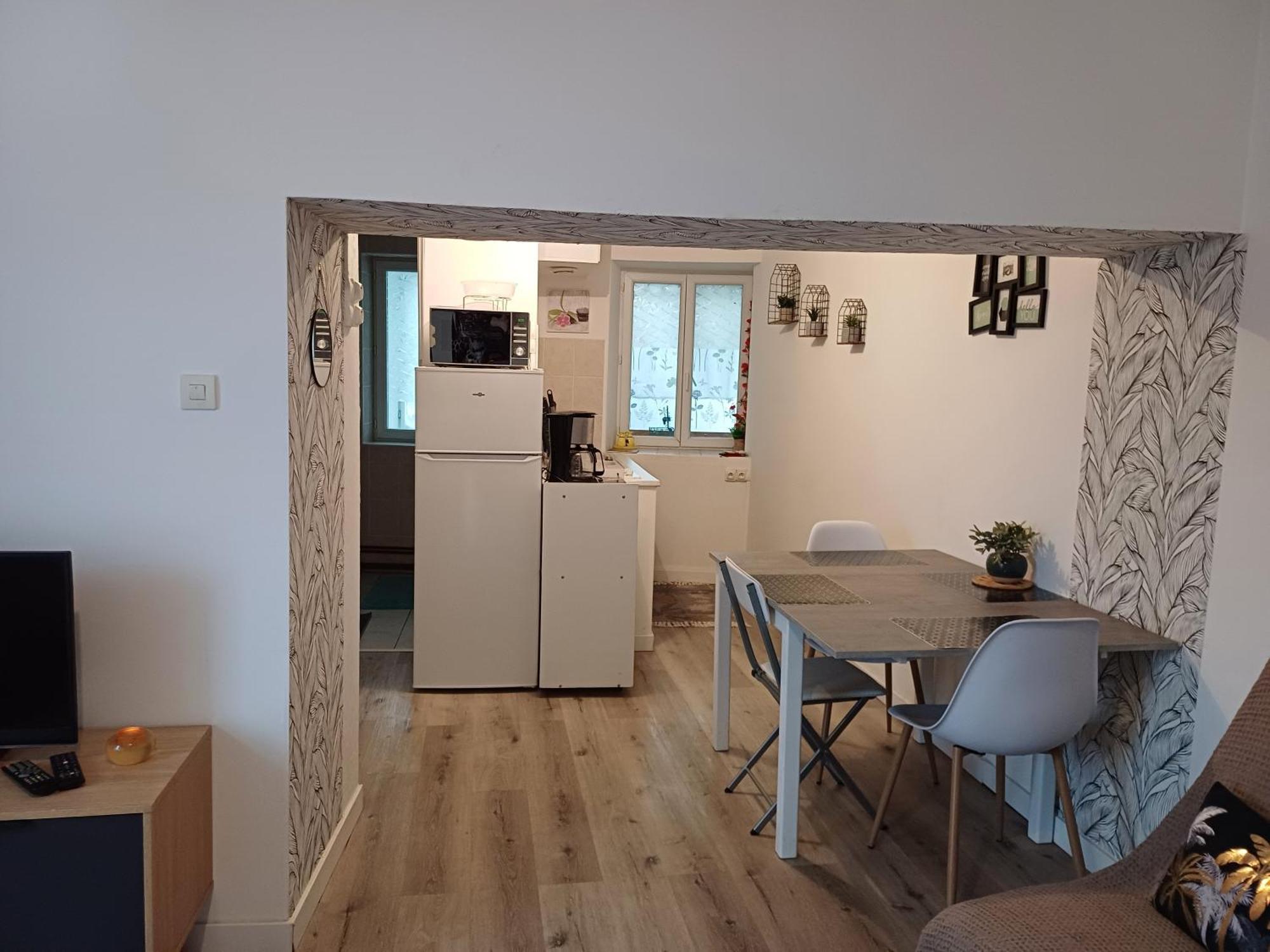 Appartement Au Coeur De Cours La Ville 外观 照片